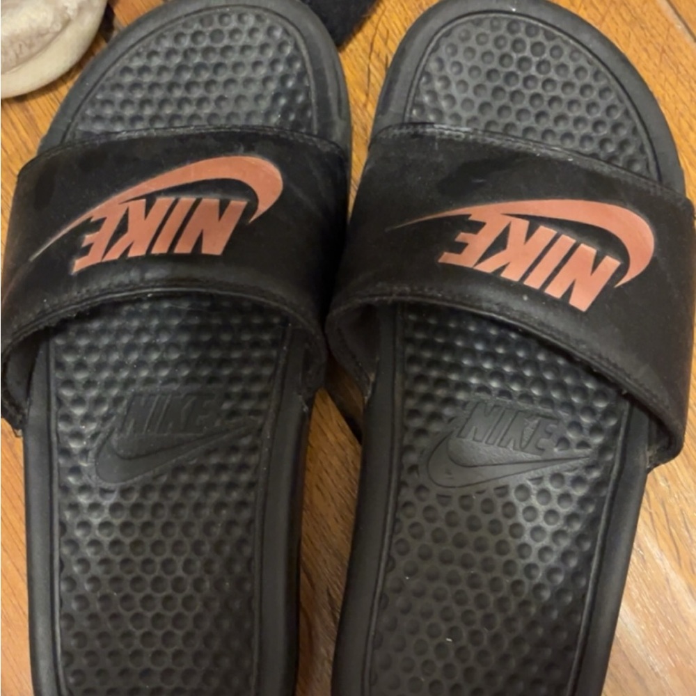 nike slides